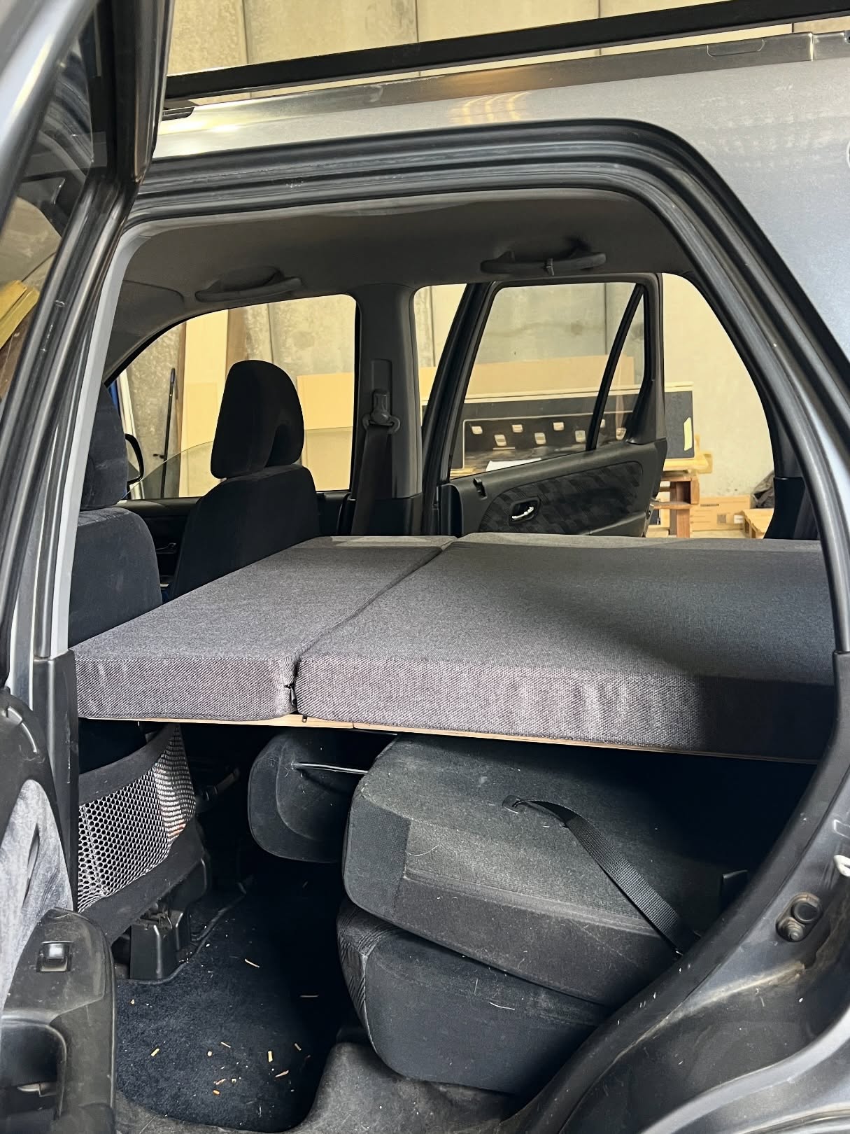Honda CRV 2006
Fitted out with Camperbox 250
XL table
Folding Mattress
@dometic water solution
@livinginabubble.co flyscreens
#KataCRV #hondaCampervan