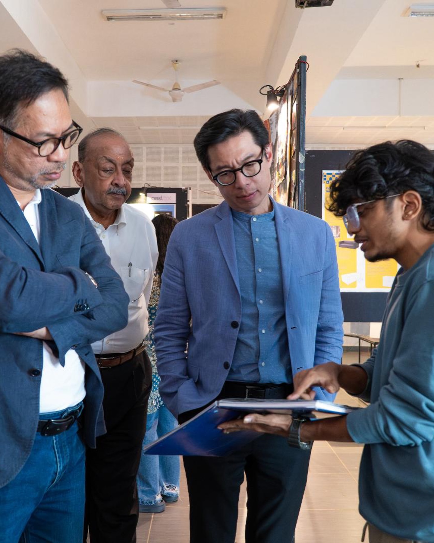 ADMISSIONS 2026
𝐁.𝐌.𝐒. (𝐁𝐚𝐜𝐡𝐞𝐥𝐨𝐫 𝐨𝐟 𝐌𝐚𝐧𝐚𝐠𝐞𝐦𝐞𝐧𝐭 𝐒𝐭𝐮𝐝𝐢𝐞𝐬)
Studies in Real Estate Development and Business
Stream:
Development & Execution - From land selection to project handover
Management & Finance - Navigating construction workflow and real estate economics
Law & Planning - Understanding frameworks and urban development
Our Approach:
Expert Lectures & Hands-on
Workshops
Studio-Based Learning & On-Site Engagement
Internships & Real-World Exposure
Eligibility Criteria:
10+2 in any stream
Minimum 50% aggregate marks
For more details:
📞 9745346199 | 9645054444
🌐 www.cat.edu.in
#realestateeducation #architectureandbusiness #urbanstudies #managementstudies #futureofcities