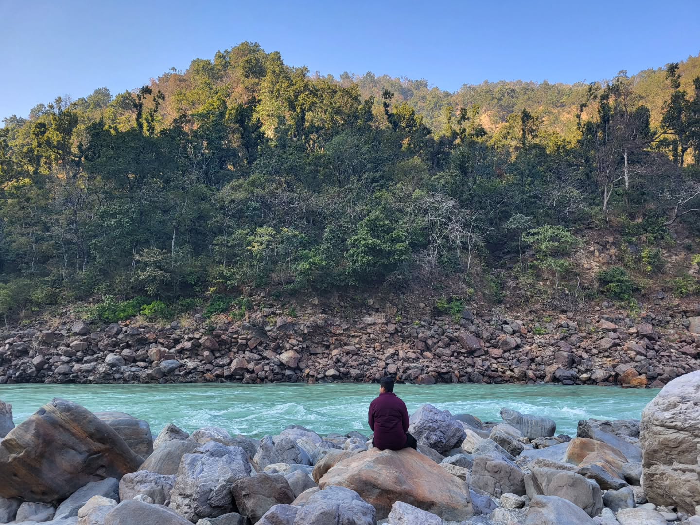 शांतिः सर्वदा सुंदरः भवति
.
.
.
Follow : @shantanu.nautiyal
.
.
.
📍 Rishikesh, Dehradun
.
.
.
.
{uttarakhand, india, pahadi, uttarakhandheaven, travel, dehradun, himalayas, nature, uttarakhandtourism, mountains, incredibleindia, photography, rishikesh, landscape, himachal, uttrakhand, uttarakhanddiaries, kedarnath, uttarakhandtraveller, devbhoomi, nature, nainital, love, garhwal, almora, uttarakhandi, unfiltered, travelgram, maldevta, pithoragarh, mussorie }
.
.
.
Tags :
#uttarakhand #india #pahadi #uttarakhandheaven #travel dehradun himalayas nature